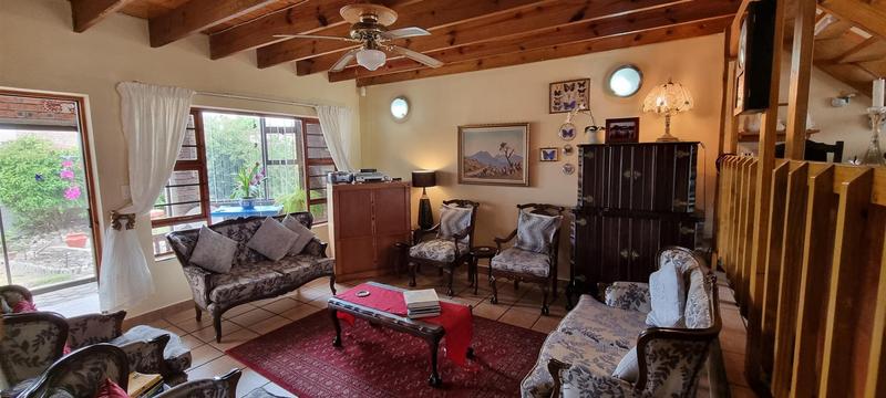 3 Bedroom Property for Sale in Fraaiuitsig Western Cape